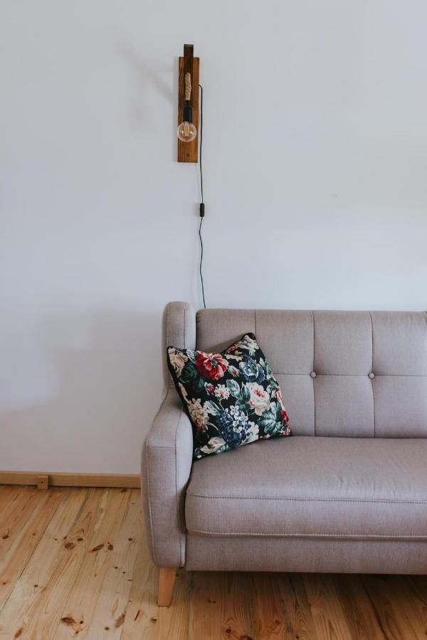 Wez Tu Przystan - Mikolajek 1 Apartment Pomiechowek ภายนอก รูปภาพ